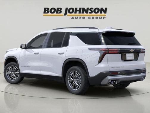 Summit White 2026 Chevrolet Traverse LT