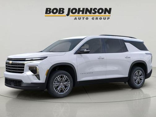 Summit White 2026 Chevrolet Traverse LT