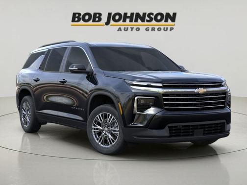 Mosaic Black Metallic 2026 Chevrolet Traverse LT