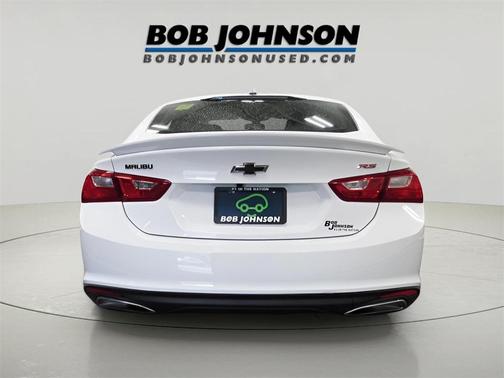2022 Chevrolet Malibu FWD RS
