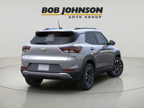 Sterling Gray Metallic 2026 Chevrolet Trailblazer LT