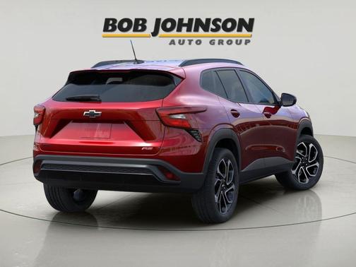 Apex Red 2026 Chevrolet Trax FWD 2RS