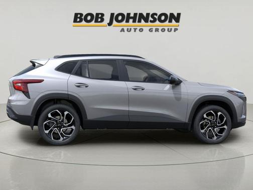 Sterling Gray Metallic 2026 Chevrolet Trax FWD 2RS