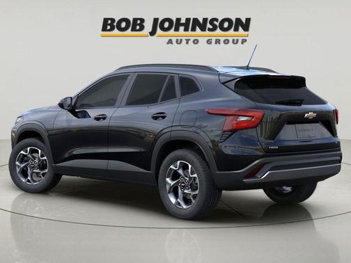 Mosaic Black Metallic 2026 Chevrolet Trax LT