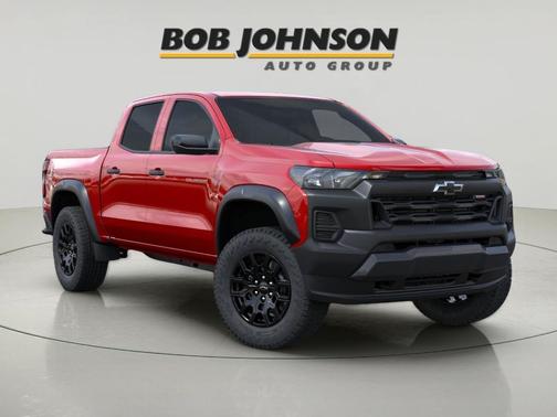 Radiant Red Tintcoat 2026 Chevrolet Colorado Trail Boss