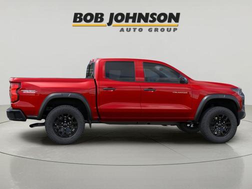 Radiant Red Tintcoat 2026 Chevrolet Colorado Trail Boss