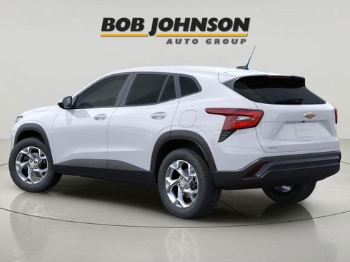 Summit White 2026 Chevrolet Trax LS