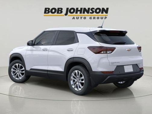 Summit White 2026 Chevrolet Trailblazer LS