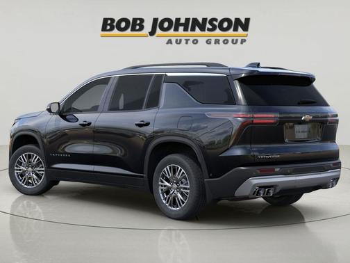 Mosaic Black Metallic 2026 Chevrolet Traverse LT