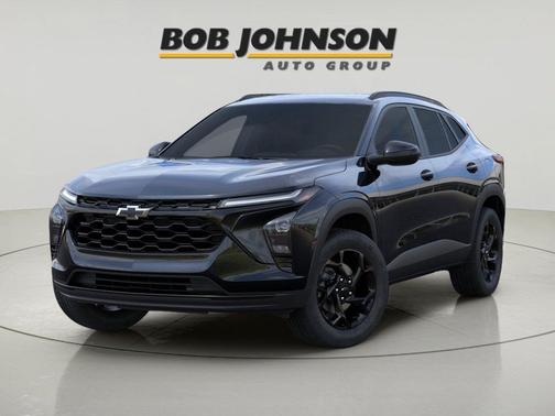 Mosaic Black Metallic 2026 Chevrolet Trax LT