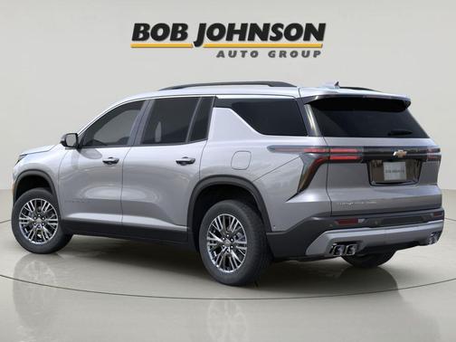 Sterling Gray Metallic 2026 Chevrolet Traverse LT