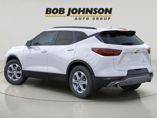 Summit White 2026 Chevrolet Blazer 2LT