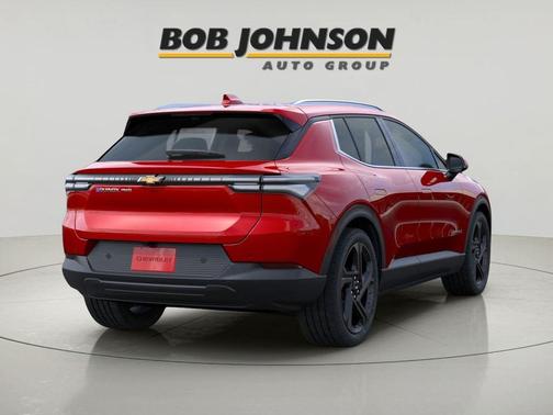 Radiant Red Tintcoat 2026 Chevrolet Equinox EV LT