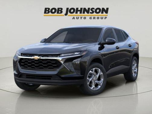 Mosaic Black Metallic 2026 Chevrolet Trax LS