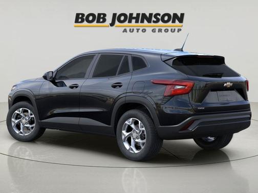 Mosaic Black Metallic 2026 Chevrolet Trax LS