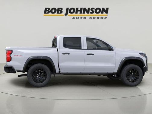 Summit White 2026 Chevrolet Colorado Trail Boss