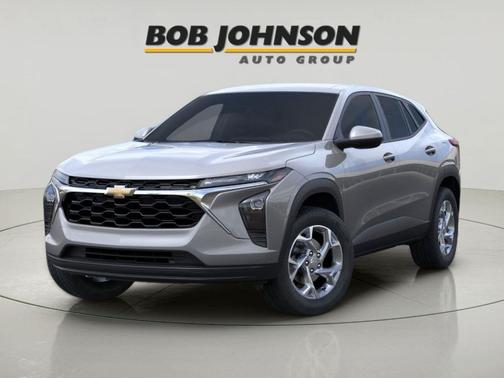 Sterling Gray Metallic 2026 Chevrolet Trax LS