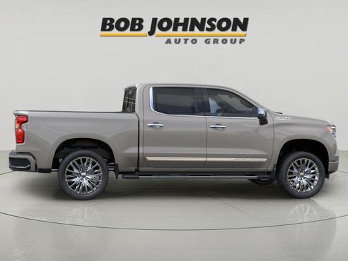 White Sands 2026 Chevrolet Silverado 1500 High Country