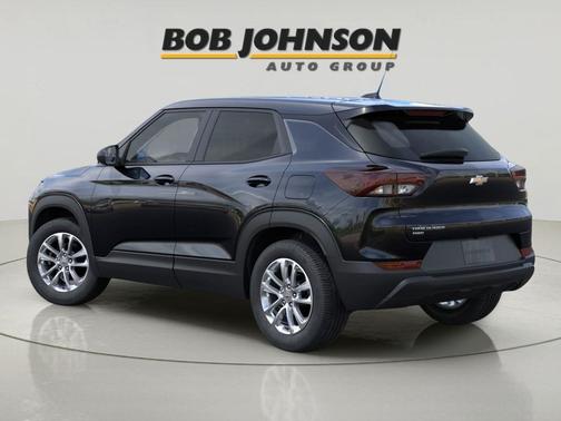 Mosaic Black Metallic 2026 Chevrolet Trailblazer LS
