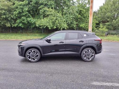 2025 Chevrolet Trax FWD 2RS