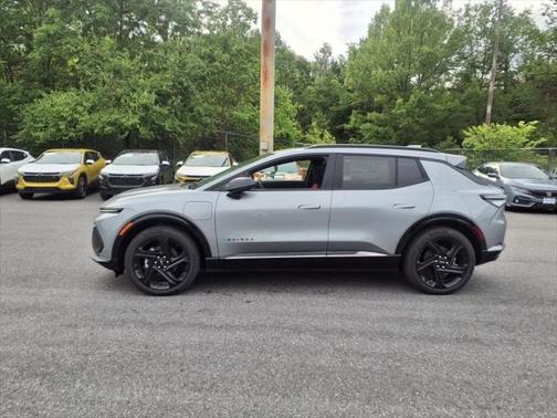 2025 Chevrolet Equinox EV RS