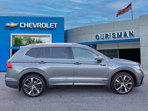2022 Volkswagen Tiguan 2.0T SEL R-Line 4MOTION