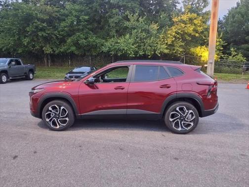 2025 Chevrolet Trax FWD 2RS