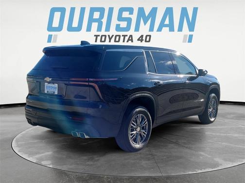 2024 Chevrolet Traverse LS