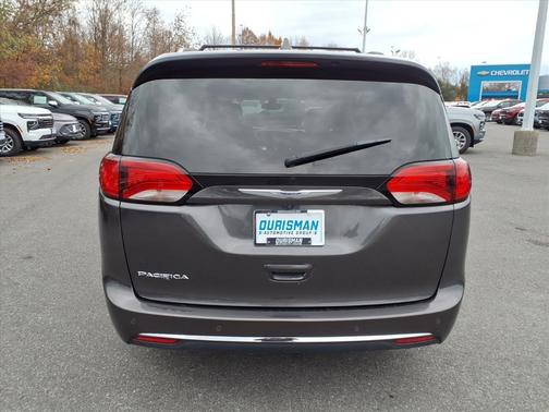 2020 Chrysler Pacifica Touring-L Plus