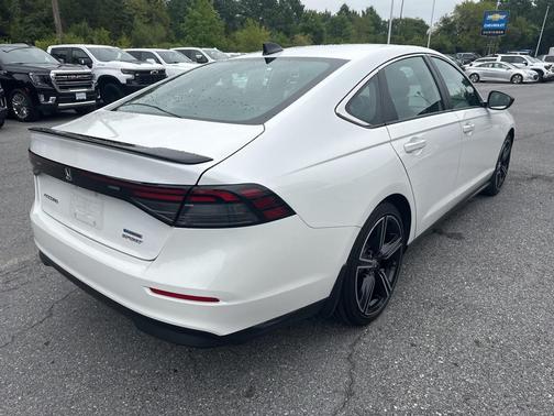 2025 Honda Accord Hybrid Base