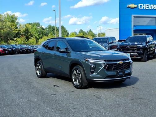 2025 Chevrolet Trax LT