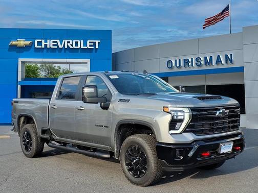 2025 Chevrolet Silverado 3500 LT