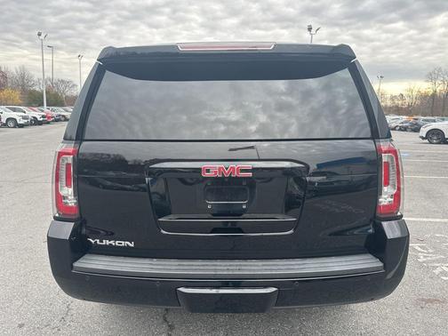 2020 GMC Yukon SLT