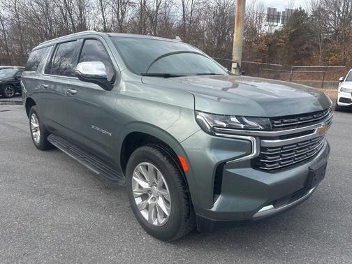 2023 Chevrolet Suburban Premier