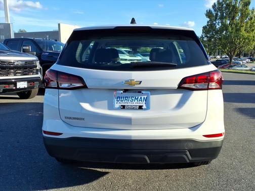 2023 Chevrolet Equinox LS