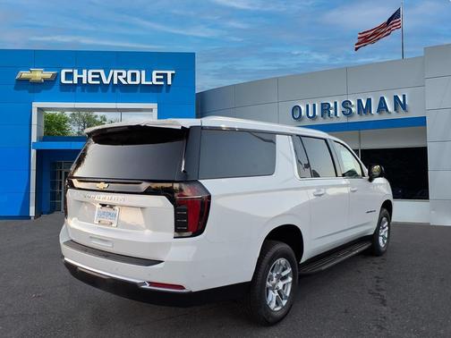 2026 Chevrolet Suburban LS