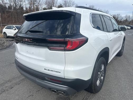 2025 GMC Acadia FWD Elevation