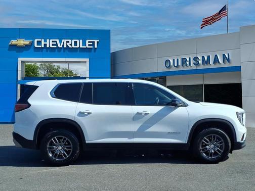 2025 GMC Acadia FWD Elevation