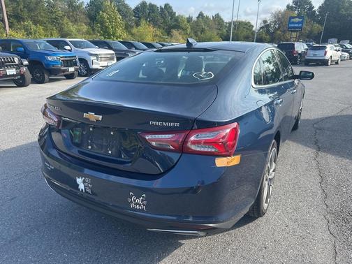 2021 Chevrolet Malibu FWD Premier