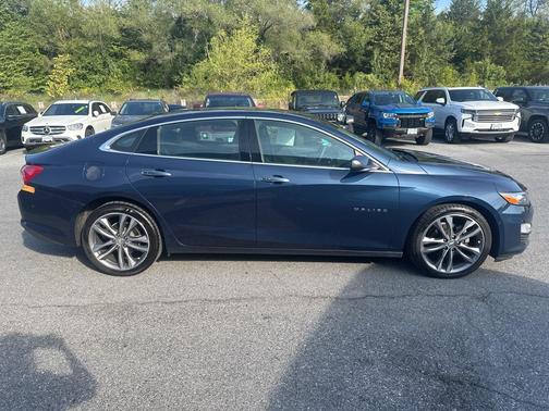 2021 Chevrolet Malibu FWD Premier
