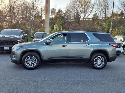 2022 Chevrolet Traverse LT Leather