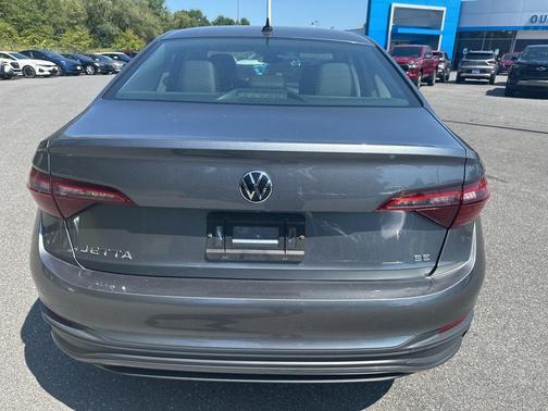 2022 Volkswagen Jetta 1.5T SE