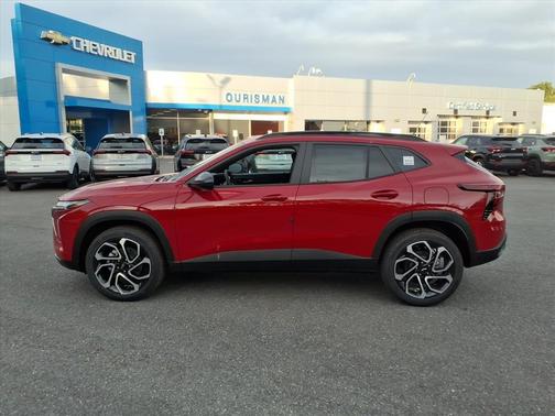 Apex Red 2026 Chevrolet Trax FWD 2RS
