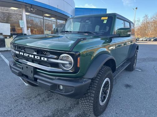 2024 Ford Bronco Outer Banks