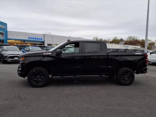 2025 Chevrolet Silverado 1500 Custom Trail Boss