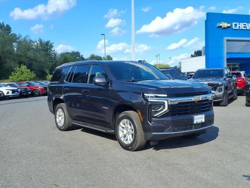 2025 Chevrolet Tahoe LS