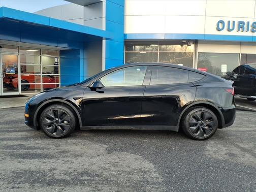 2024 Tesla Model Y Long Range Dual Motor All-Wheel Drive