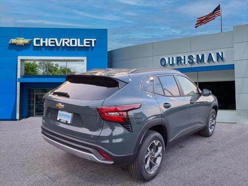 2025 Chevrolet Trax LT