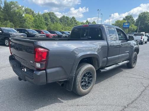 2022 Toyota Tacoma SR5