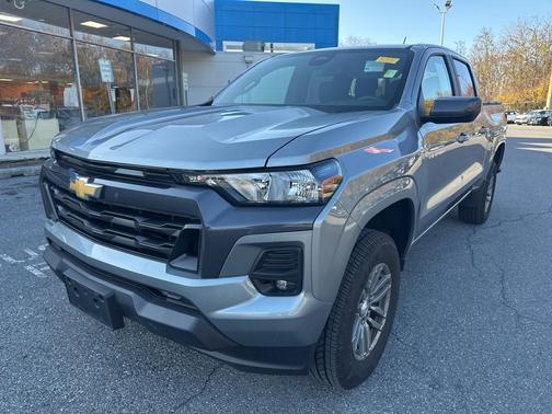 2024 Chevrolet Colorado LT